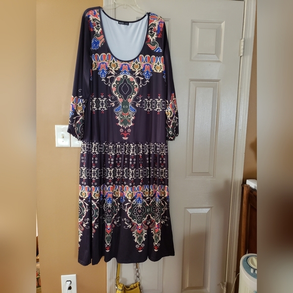 Ladies maxi dress - Picture 2 of 7